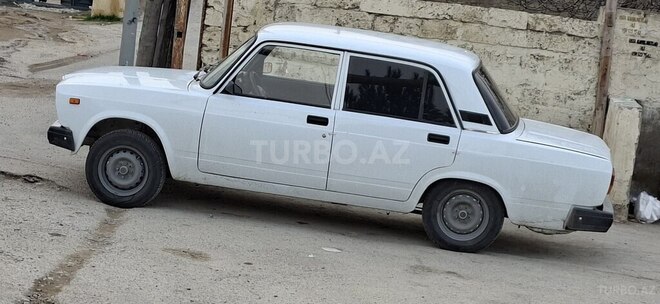 LADA (VAZ) 2107 2009, 26,000 km - 1.6 l - Bakı