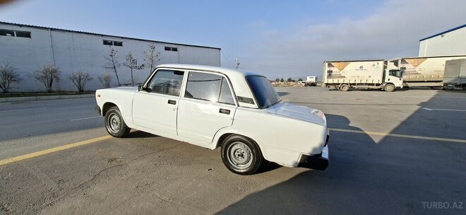 LADA (VAZ) 2107 2009, 26,000 km - 1.6 l - Bakı