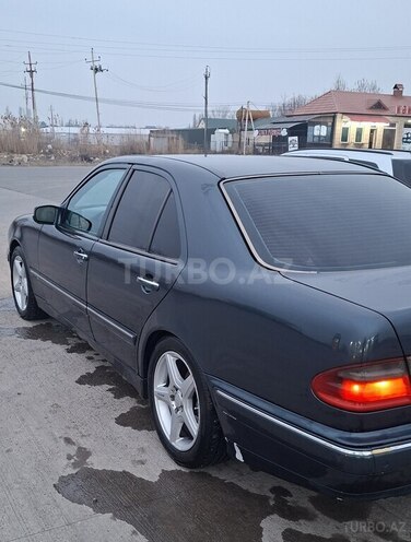 Mercedes E 240 1999, 340,000 km - 2.4 l - Şəmkir