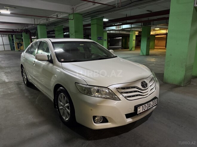 Toyota Camry-10