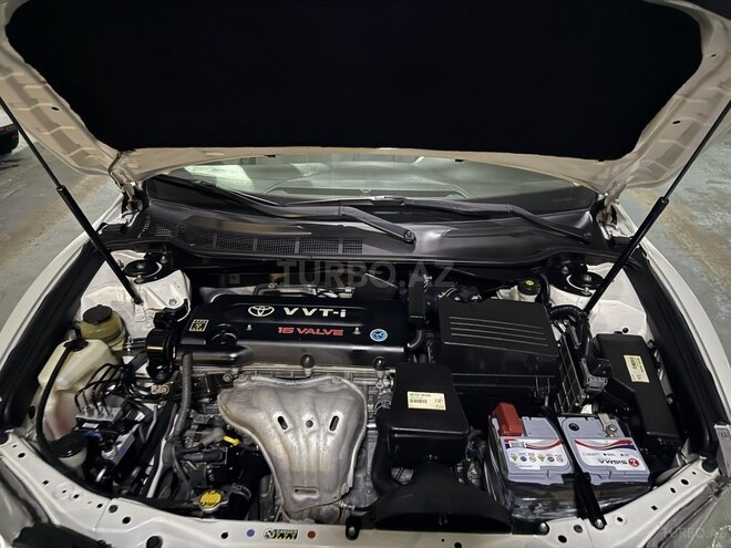 Toyota Camry-20