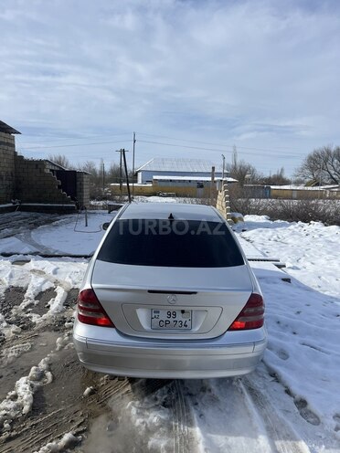 Mercedes C 240 2001, 234,000 km - 2.6 l - Bakı