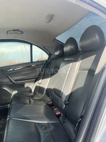Mercedes C 240 2001, 234,000 km - 2.6 l - Bakı