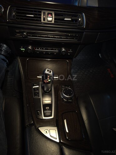 BMW 528 2015, 247,000 km - 2.0 l - Bakı