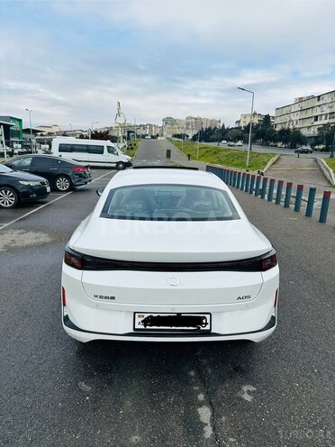Changan Qiyuan A05 2025, 0 km - 1.5 l - Bakı