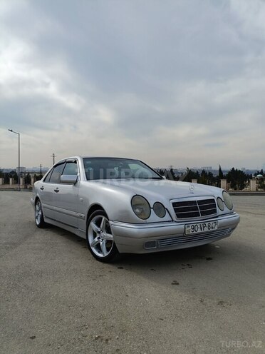 Mercedes E 230 1995, 487,000 km - 2.3 l - Bakı