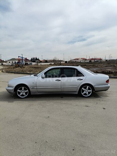 Mercedes E 230 1995, 487,000 km - 2.3 l - Bakı