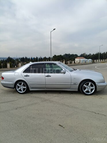 Mercedes E 230 1995, 487,000 km - 2.3 l - Bakı