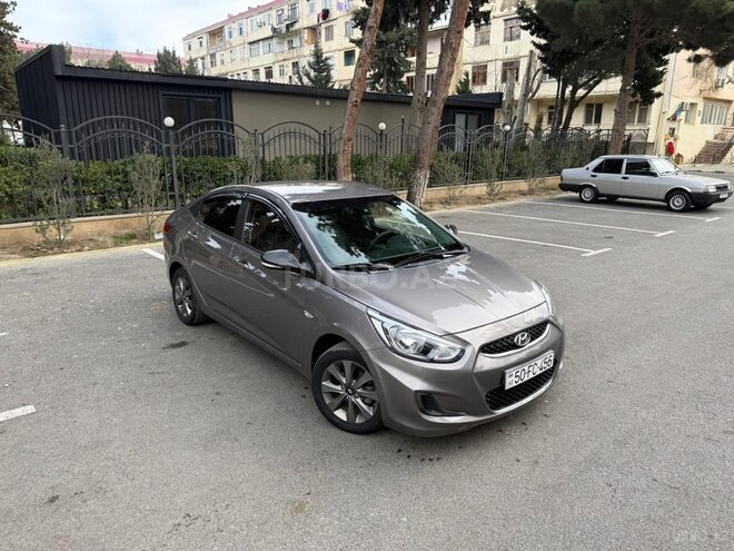 Hyundai Accent 2017, 110,000 km - 1.4 l - Sumqayıt