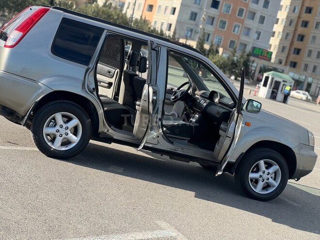 Nissan X-Trail 2001, 300,120 km - 2.0 l - Bakı