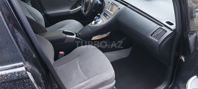 Toyota Prius 2015, 325,000 km - 1.8 l - Bakı