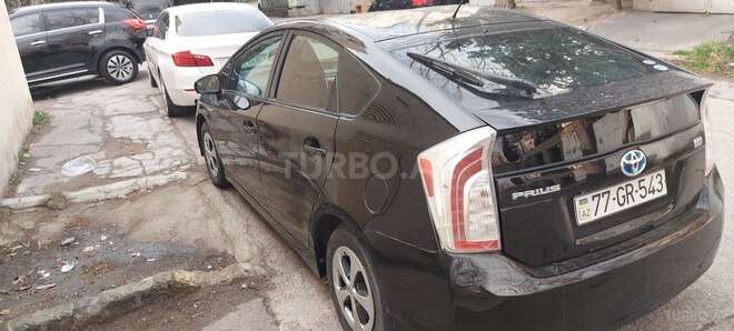 Toyota Prius 2015, 325,000 km - 1.8 l - Bakı