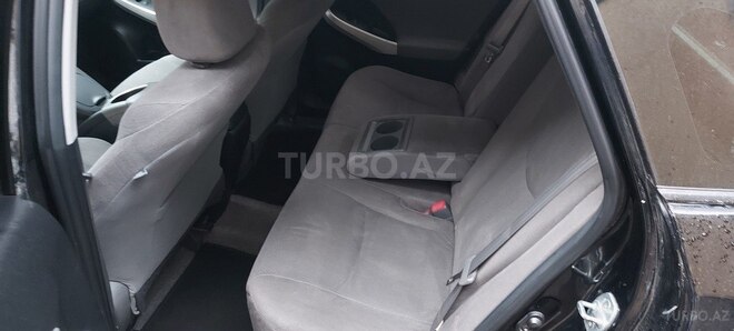 Toyota Prius 2015, 325,000 km - 1.8 l - Bakı