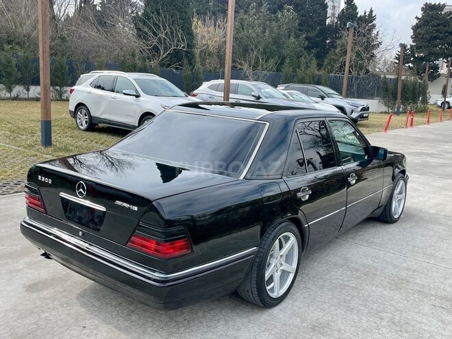 Mercedes E 320 1994, 385,000 km - 3.2 l - Bakı