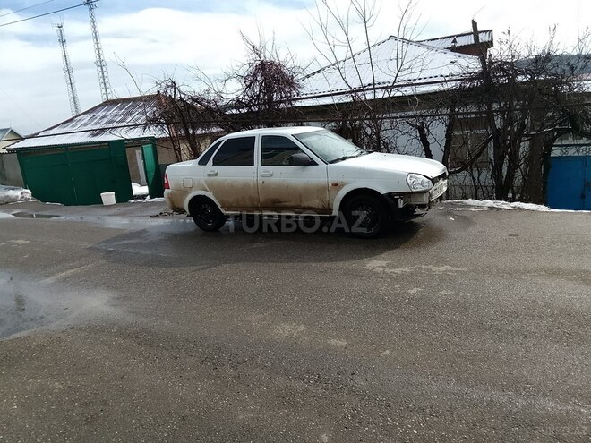 LADA (VAZ) Priora 2008, 320,000 km - 1.6 l - Qusar