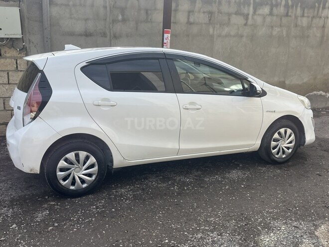 Toyota Aqua 2016, 155,070 km - 1.5 l - Bakı