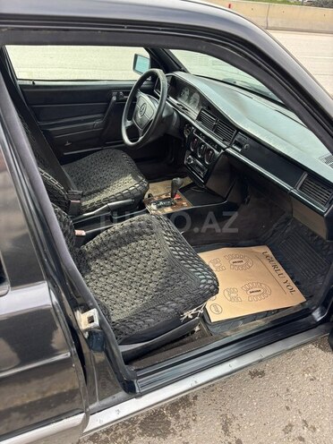 Mercedes 190 1993, 339,000 km - 2.0 л - Bakı