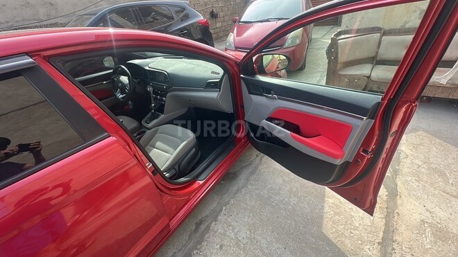 Hyundai Elantra 2020, 137,000 km - 2.0 l - Bakı