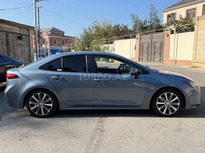 Toyota Corolla 2021, 114,000 km - 1.8 л - Bakı