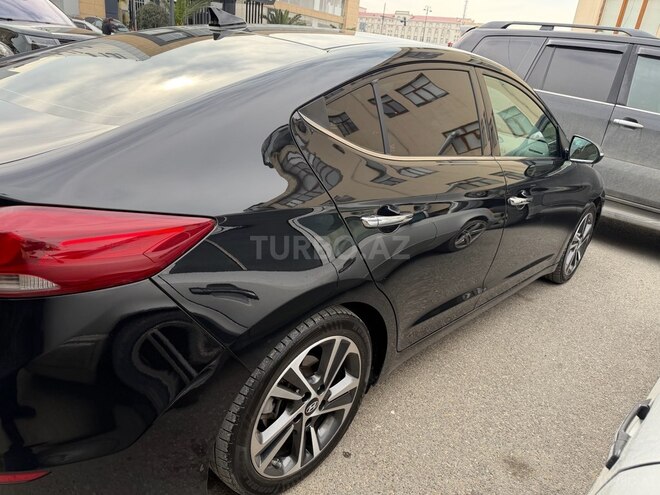 Hyundai Elantra 2016, 156,000 km - 2.0 л - Bakı