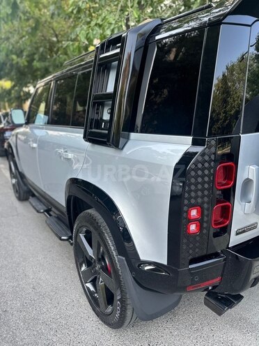 Land Rover Defender-13