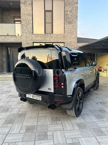 Land Rover Defender-16