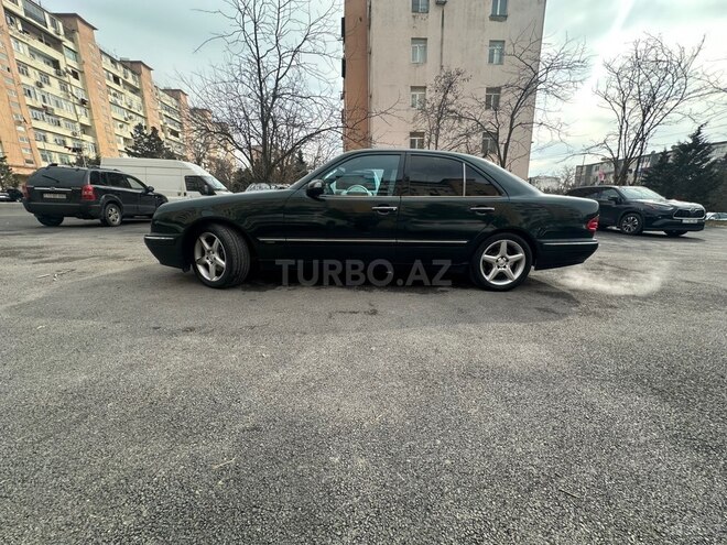 Mercedes E 240 2000, 346,000 km - 2.4 l - Bakı