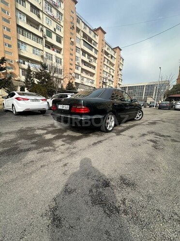 Mercedes E 240 2000, 346,000 km - 2.4 l - Bakı