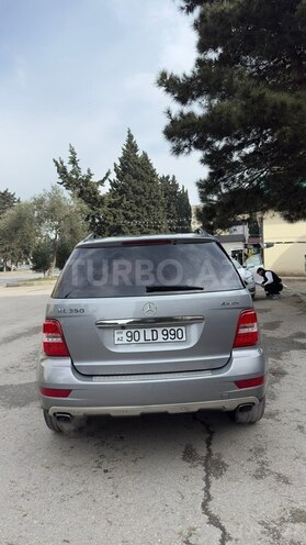 Mercedes ML 350 4MATIC 2010, 186,765 km - 3.5 л - Bakı