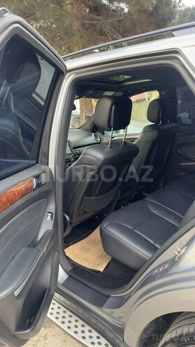 Mercedes ML 350 4MATIC 2010, 186,765 km - 3.5 л - Bakı