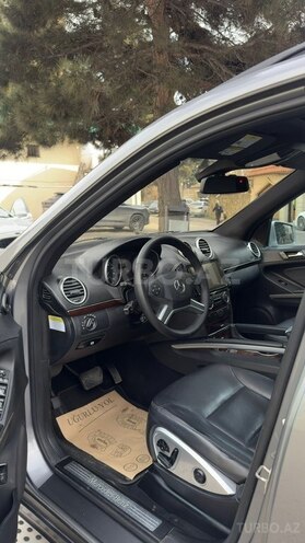 Mercedes ML 350 4MATIC 2010, 186,765 km - 3.5 л - Bakı