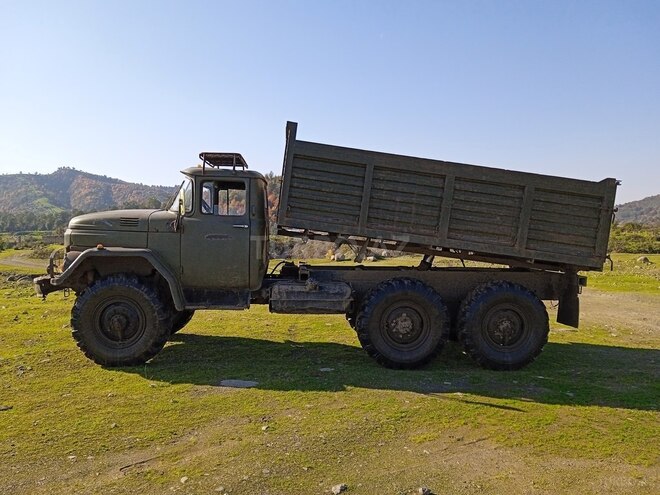 ZIL 131-6