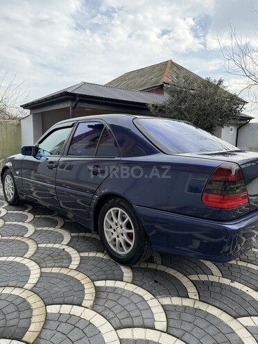 Mercedes C 220 1998, 286,133 km - 2.2 l - Lənkəran
