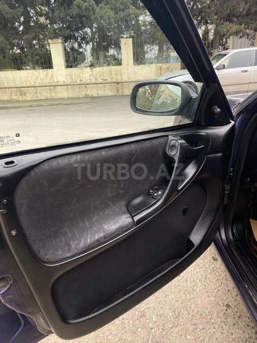Opel Astra-10