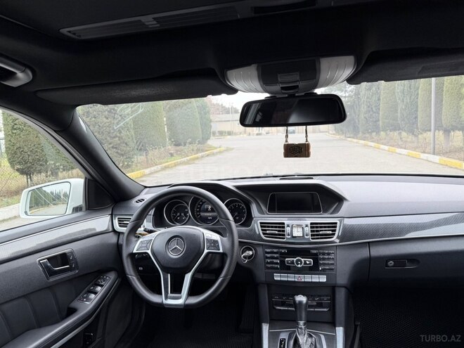 Mercedes E 250 2010, 292,350 km - 1.8 l - Bakı