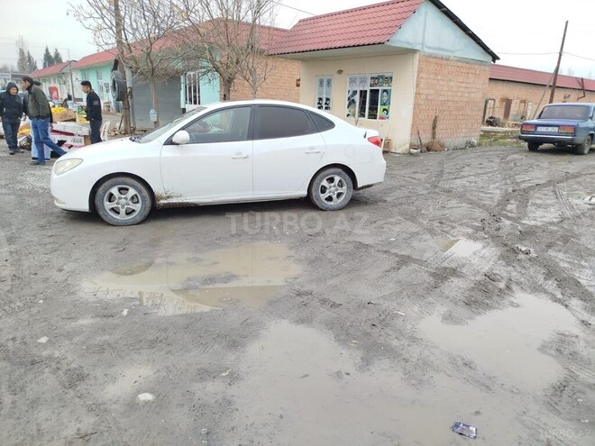Hyundai Elantra 2007, 192,000 km - 2.0 l - Ucar