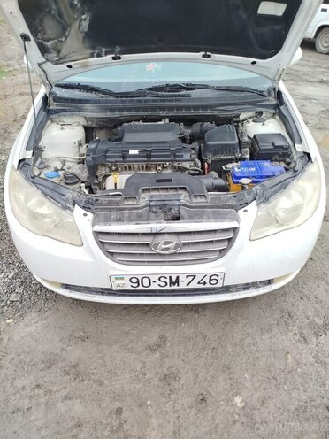 Hyundai Elantra 2007, 192,000 km - 2.0 l - Ucar