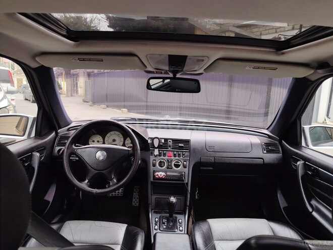 Mercedes C 230 2000, 210,198 km - 2.3 l - Bakı
