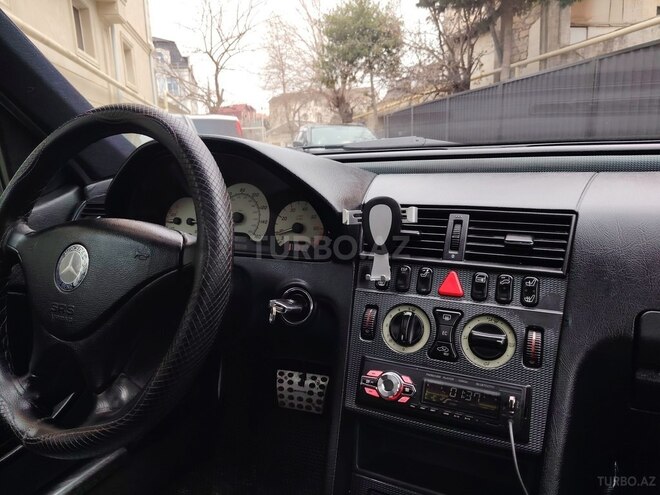 Mercedes C 230 2000, 210,198 km - 2.3 l - Bakı