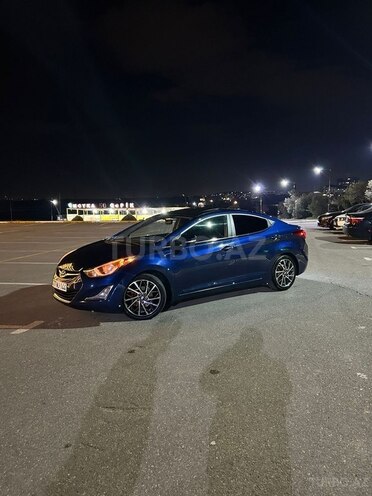Hyundai Elantra 2015, 207,580 km - 1.8 l - Bakı