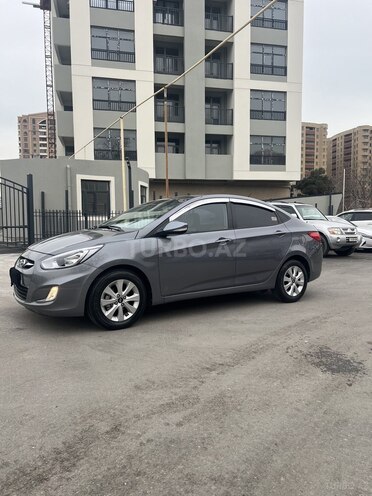 Hyundai Accent 2015, 167,000 km - 1.4 l - Bakı