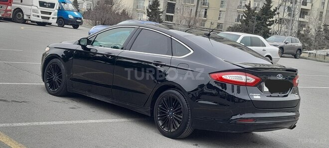 Ford Fusion (North America) 2015, 290,000 km - 1.5 л - Bakı