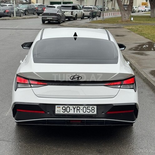 Hyundai Elantra 2025, 17,000 km - 1.5 l - Bakı