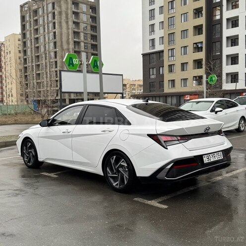 Hyundai Elantra 2025, 17,000 km - 1.5 l - Bakı