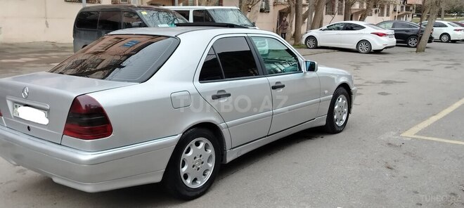 Mercedes C 180-3