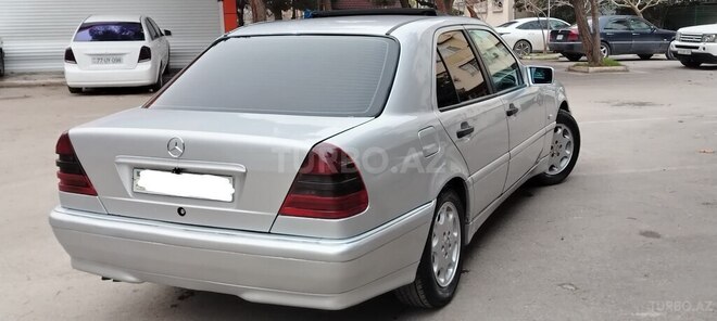 Mercedes C 180-4