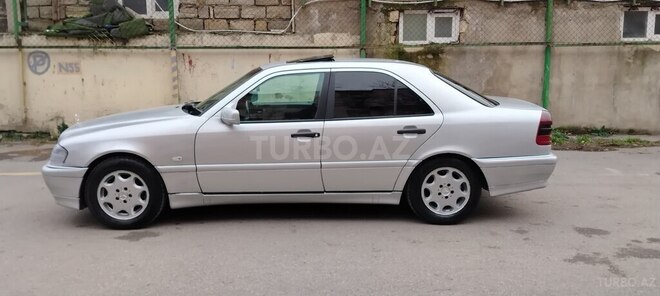 Mercedes C 180-13