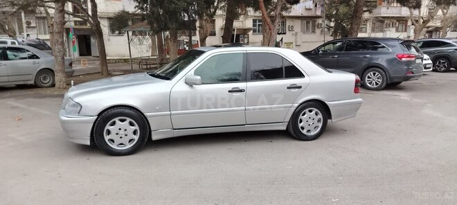 Mercedes C 180-11