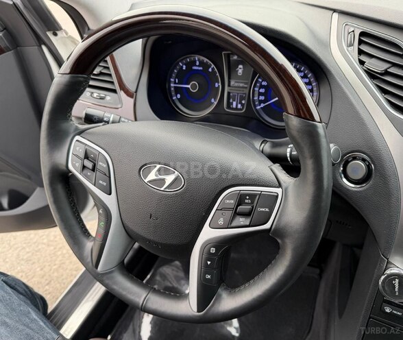 Hyundai Grandeur 2014, 220,000 km - 2.2 л - Bakı