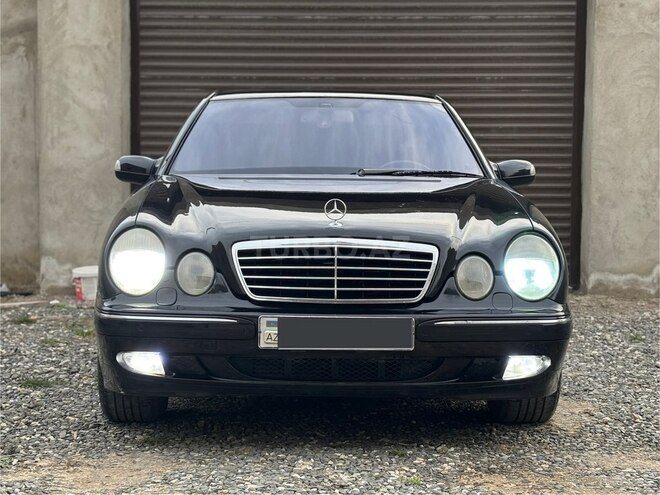 Mercedes E 320 2002, 389,800 km - 3.2 l - Bakı